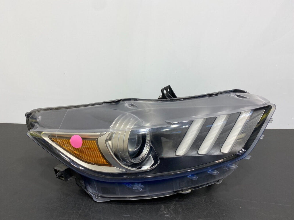 2016 FORD MUSTANG GT OEM PASSENGER RH HEADLIGHT HEADLIGHT ASSEMBLY USED