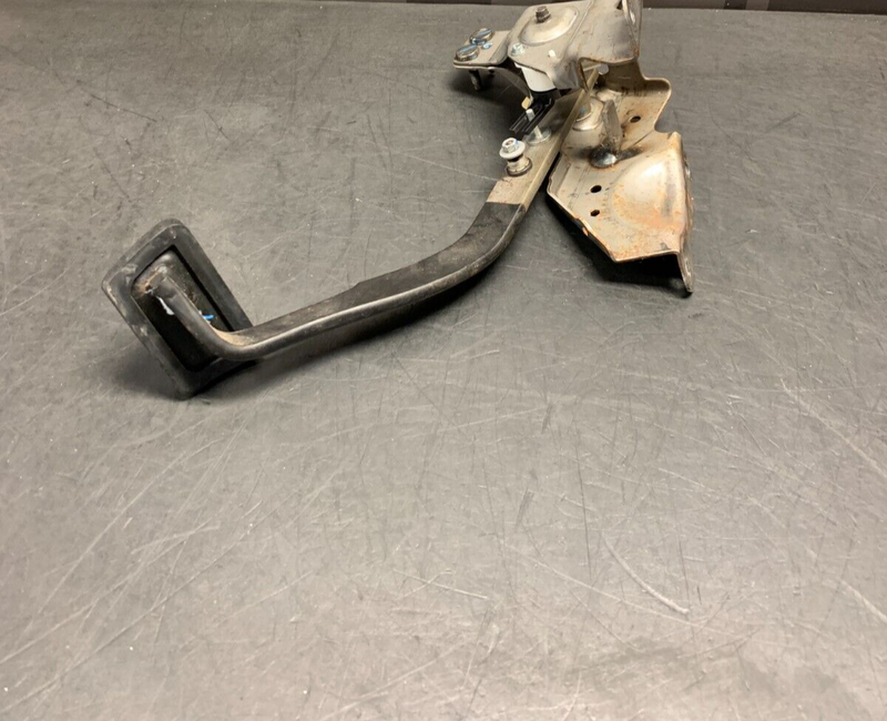 2013 CADILLAC CTS V COUPE OEM AUTOMATIC BRAKE PEDAL
