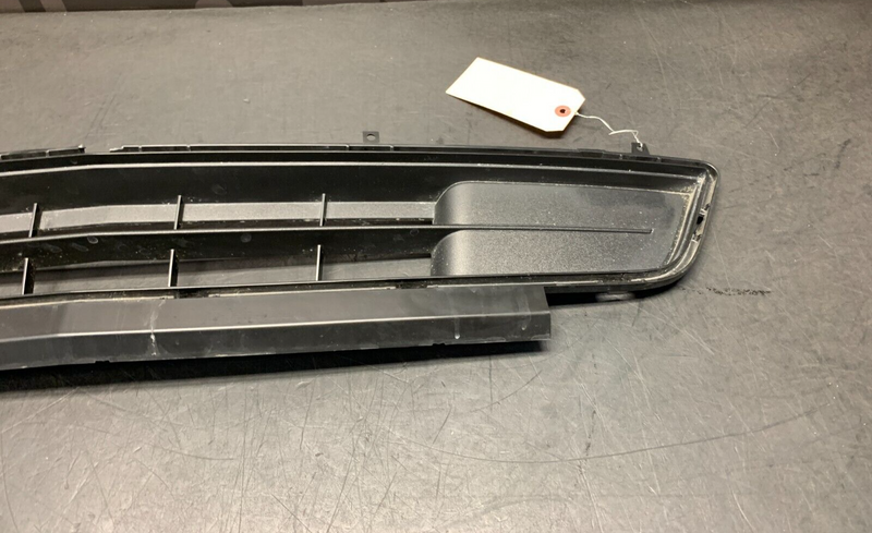 2015 FORD MUSTANG GT OEM FRONT BUMPER LOWER GRILLE