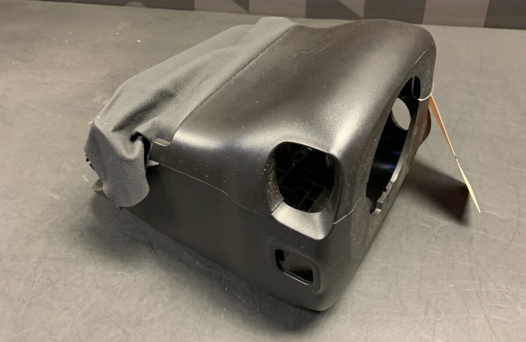 2010 CADILLAC CTSV CTS-V  SEDAN STEERING COLUMN SURROUND CLAM SHELL USED OEM