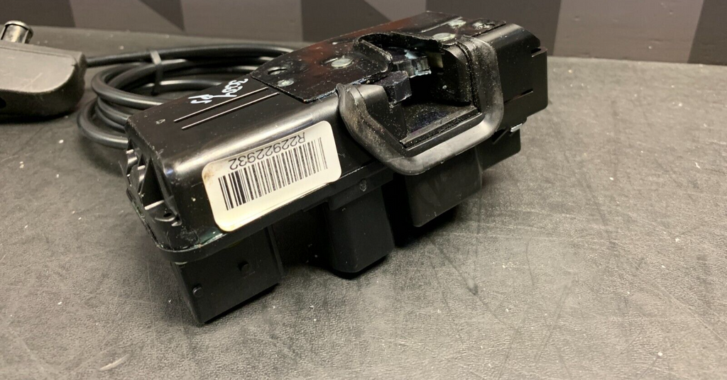 2013 CADILLAC CTS V COUPE OEM PASSENGER DOOR LOCK ACTUATOR