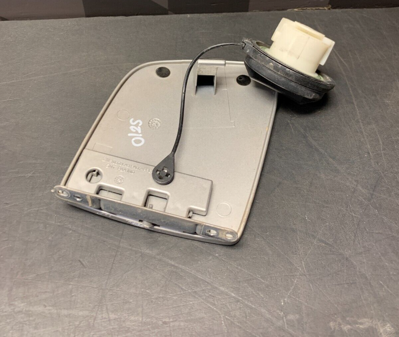 2006 CORVETTE C6 OEM GAS FUEL DOOR LID CAP