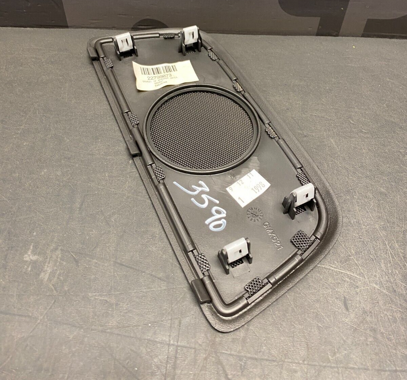 2012 CAMARO SS OEM CENTER DASH SPEAKER COVER USED 54k MILES