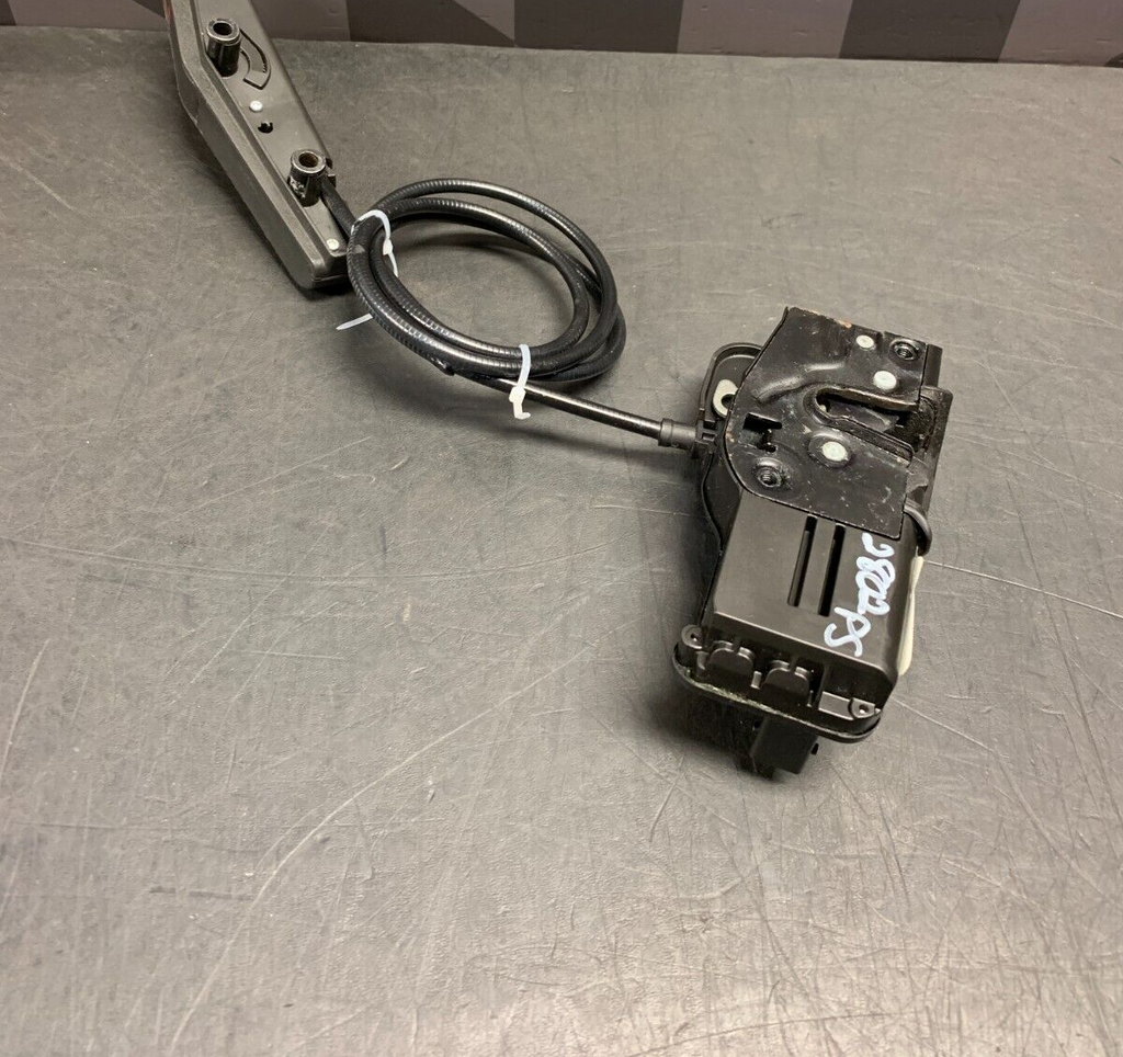 2012 CORVETTE C6 CENTENNIAL OEM PASSENGER RH EMERGENCY DOOR RELEASE USED