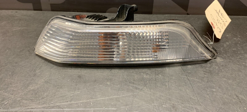 2017 FORD MUSTANG GT COUPE OEM DRIVER FRONT TURN SIGNAL LIGHT USED