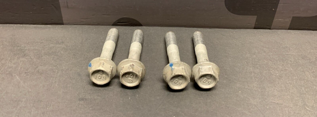 2015 CHEVROLET CAMARO ZL1 OEM REAR BRAKE CALIPER BOLTS DR PS USED