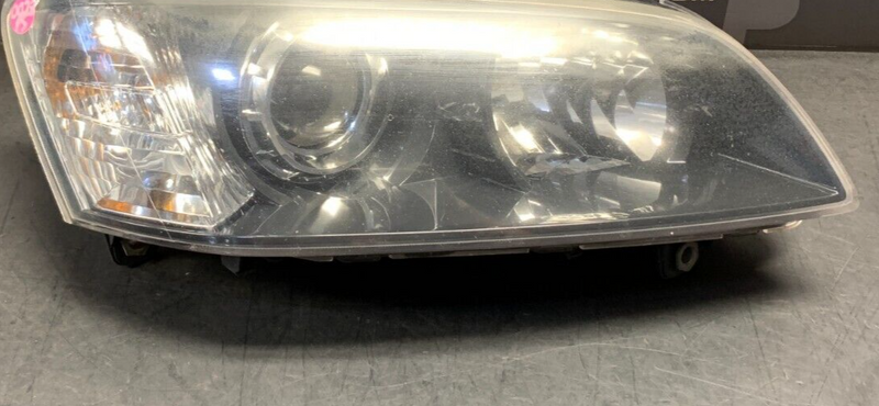 2009 PONTIAC G8 GT OEM RH PASSENGER HEADLIGHT