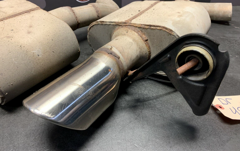 2016 FORD MUSTANG GT S550 AFTERMARKET WELD ON AXLE BACK MUFFLERS