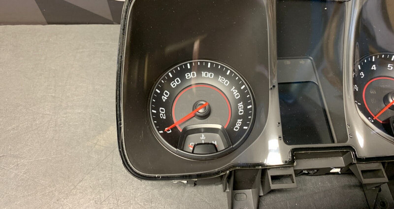 2014 CAMARO SS OEM GAUGE CLUSTER  USED