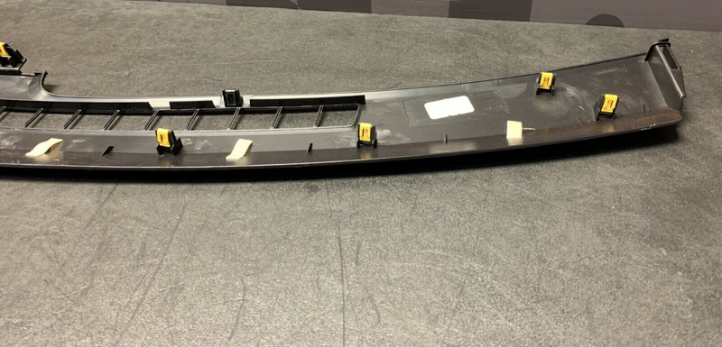2019 FORD MUSTANG GT OEM DASH DEFROSTER VENT PANEL
