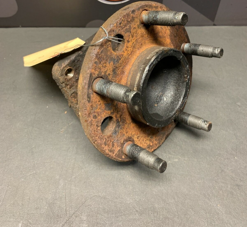 2002 CHEVROLET CAMARO Z28 OEM DRIVER FRONT WHEEL HUB