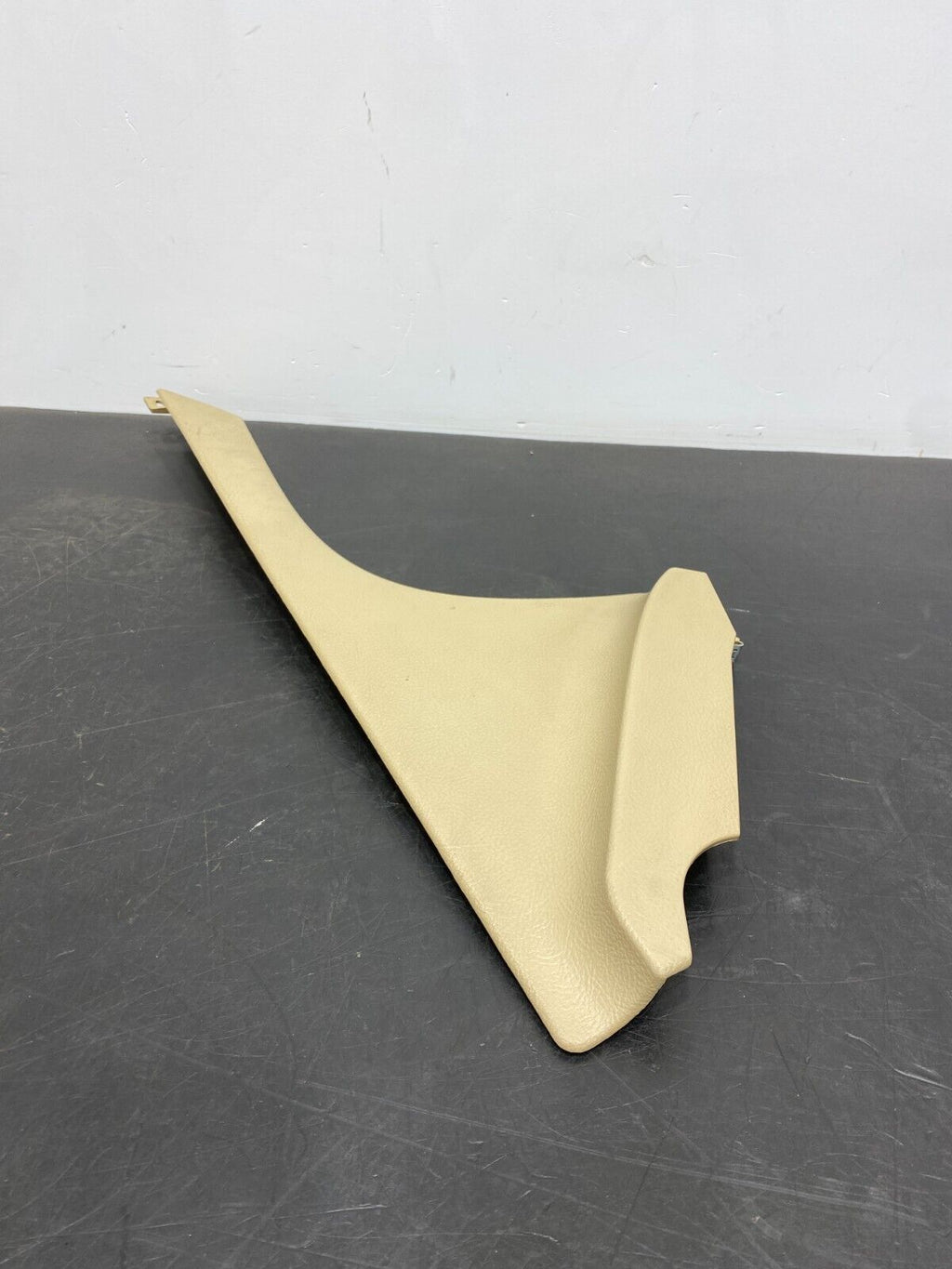 2006 CORVETTE C6 OEM SIDE OF CENTER CONSOLE TRIM PANEL TAN  USED