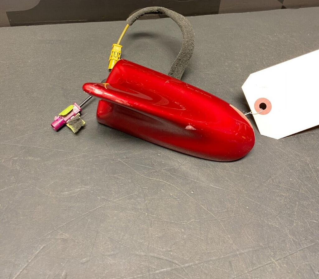 2014 CAMARO 1LE OEM ROOF ANTENNA SHARKFIN USED