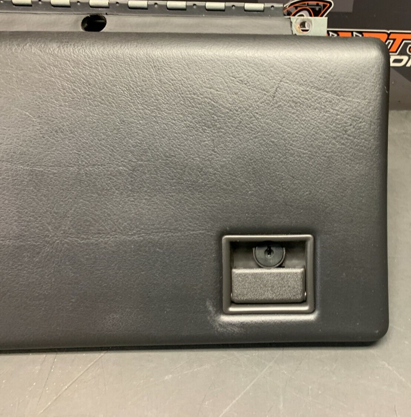 2001 CAMARO SS OEM GLOVE BOX