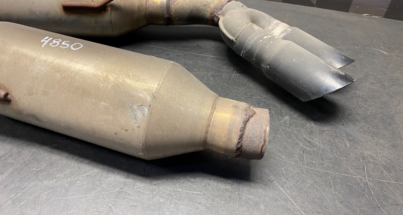 2011 CHEVROLET CAMARO SS EXHAUST TIPS QUAD TIPS WITH MUFFLER AFTERMARKET USED