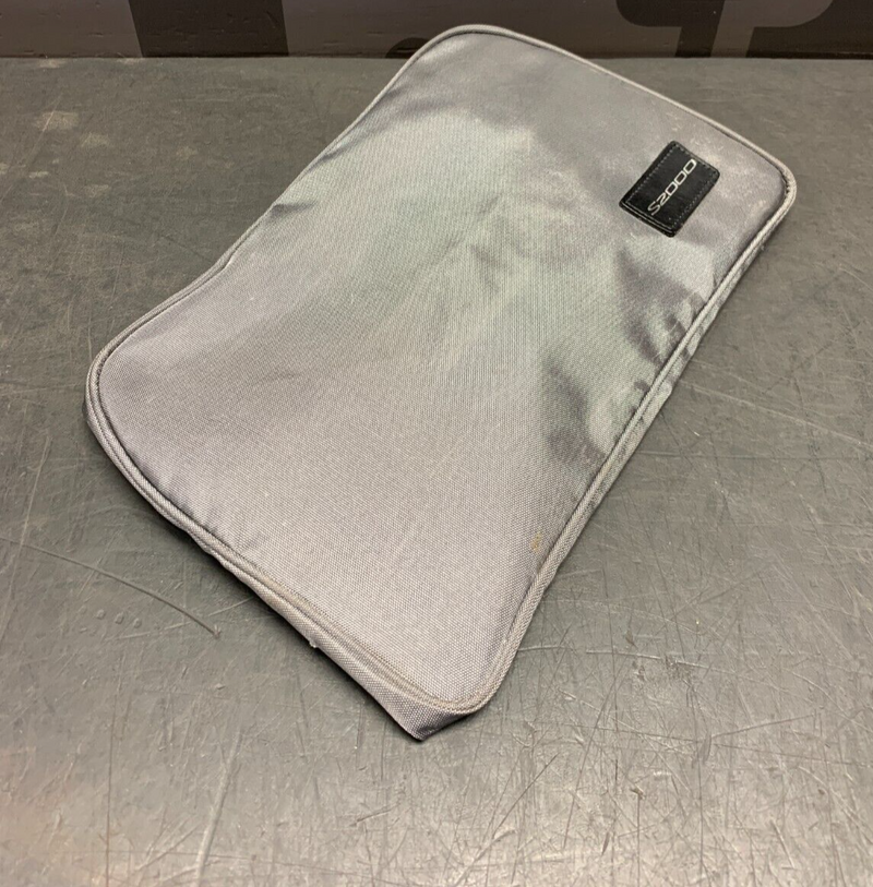 2000 HONDA S2000 AP1 OEM TRUNK CD CHANGER COVER USED