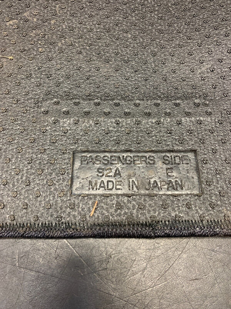 2004 HONDA S2000 AP2 OEM PASSENGER OEM FLOOR MAT