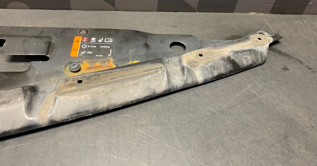 2014 CAMARO SS 1LE OEM UPPER RADIATOR COVER PANEL USED