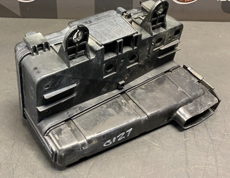 2007 HONDA S2000 AP2 OEM ENGINE BAY FUSE BOX WITH LID USED