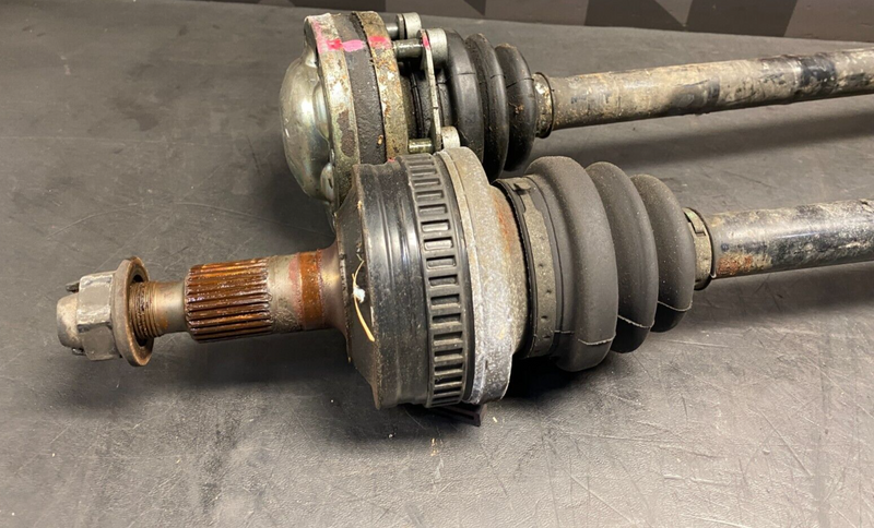 2004 PORSCHE 911 GT3 OEM REAR AXLES PAIR DRIVER PASSENGER GT3/TURBO USED