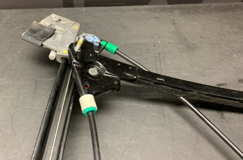 2002 CORVETTE C5 Z06 OEM RH PASSENGER WINDOW MOTOR REGULATOR