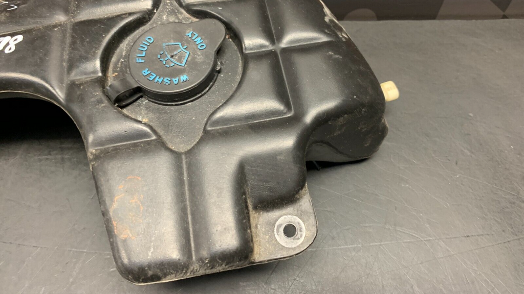 2000 CORVETTE C5 OEM WINDSHIELD WASHER RESEVOIR TANK USED 77k MILES