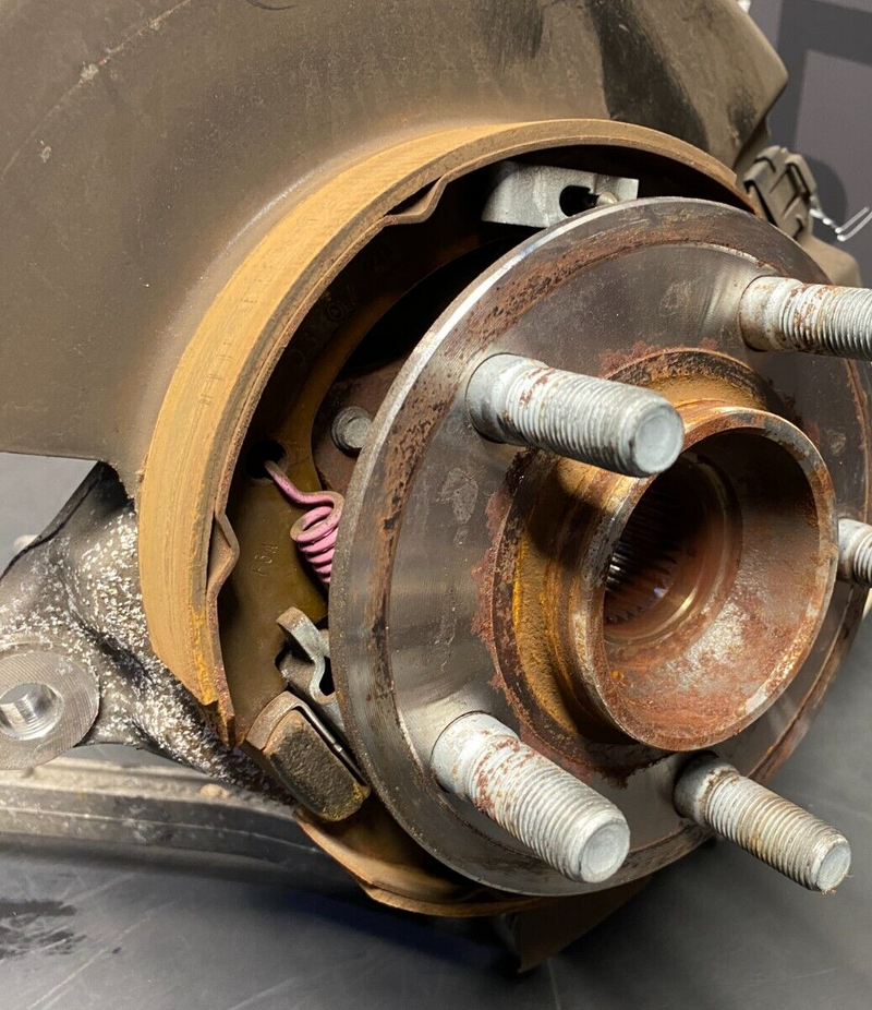 2020 DODGE CHALLENGER HELLCAT REDEYE OEM DRIVER REAR KNUCKLE CORNER SPINDLE USED