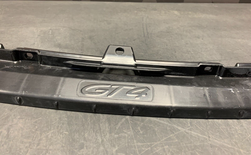 2020 PORSCHE CAYMAN GT4 718 TRIM MOULDING USED OEM 982.807.327.D