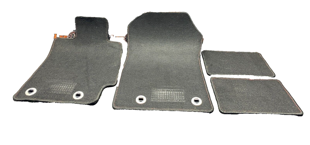 2017 SUBARU BRZ OEM FLOOR MATS SET DRIVER PASSENGER FRONT REAR USED