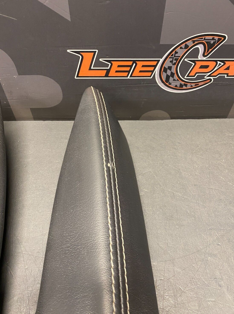 2014 CAMARO SS 1LE OEM DOOR PANEL ARM REST BLACK SILVER STITCH USED