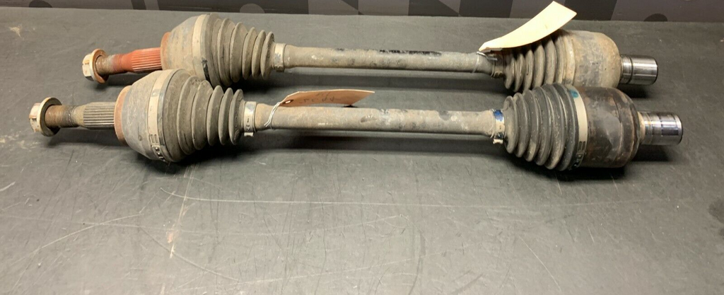 2005 CORVETTE C6 CONVERTIBLE OEM REAR AXLES AXLE SHAFT SET 45K