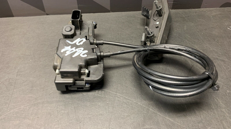 2005 CORVETTE C6 CONVERTIBLE OEM DRIVER WINDOW DOOR LOCK ACTUATOR