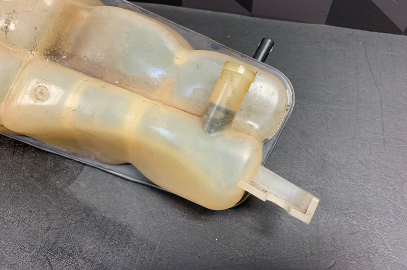2008 CORVETTE C6 CONVERTIBLE OEM COOLANT RESERVOIR TANK BOTTLE