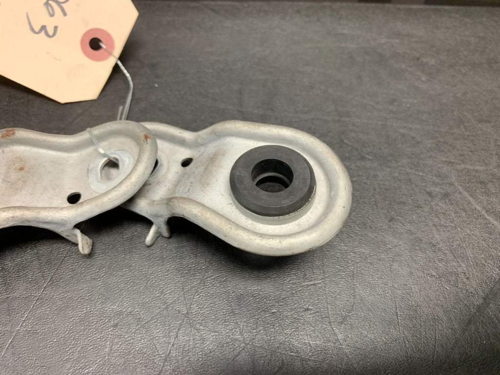 2006 Honda S2000 AP2 UPPER RADIATOR BRACKETS USED OEM 107K **READ**