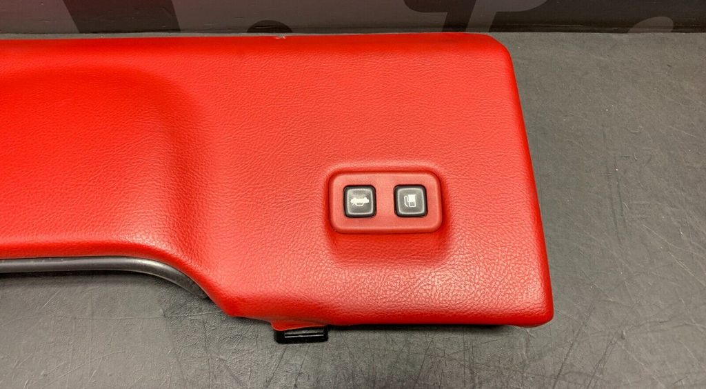 2008 CORVETTE C6 OEM RED DRIVER LOWER DASH KNEE PANEL