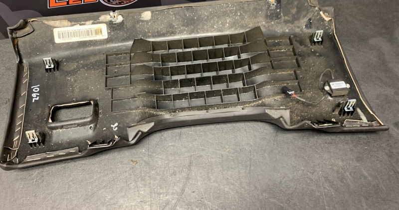 2005 CORVETTE C6 OEM EBONY BLACK DRIVER LOWER DASH KNEE PANEL