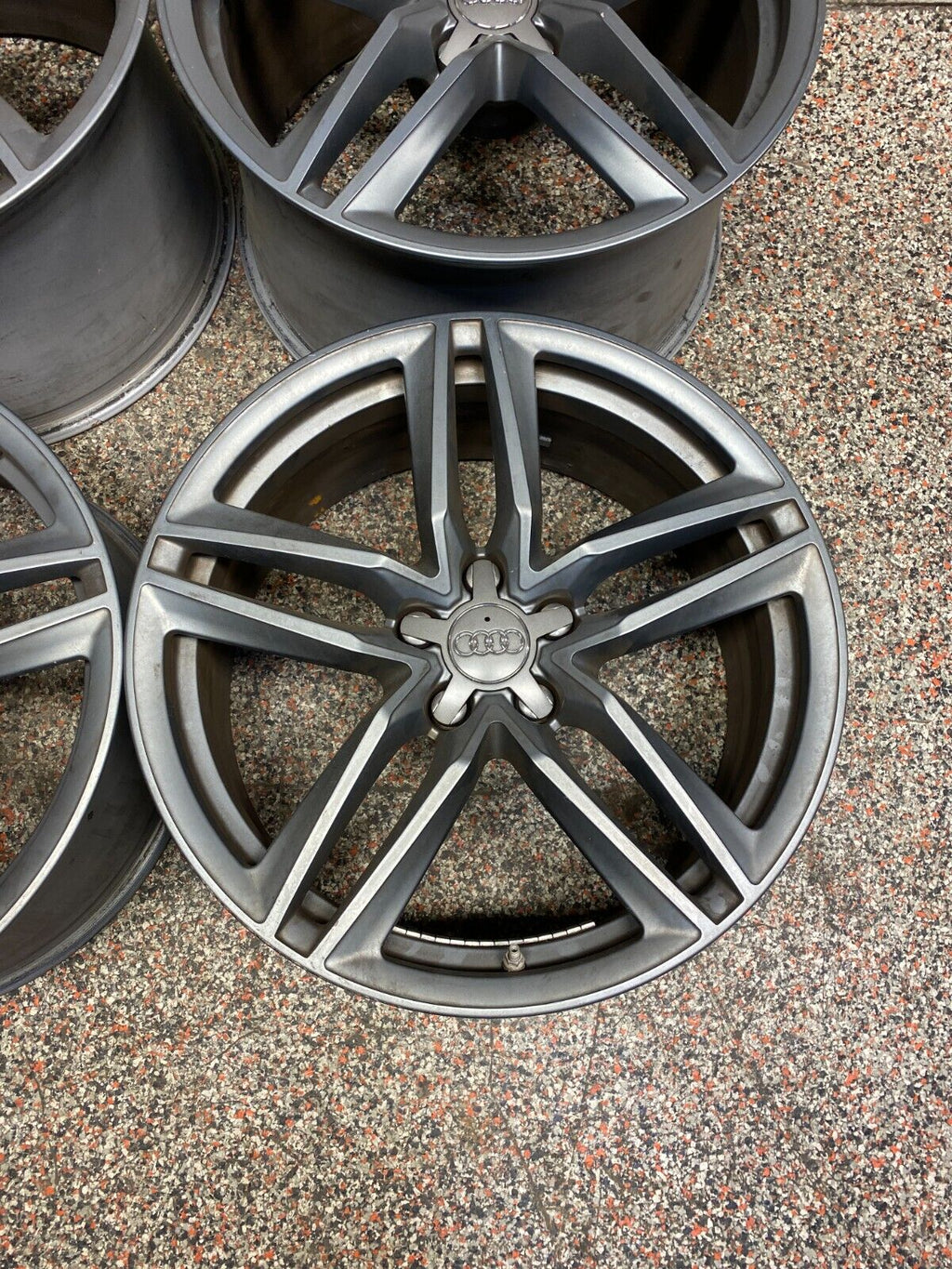 2014 AUDI R8 OEM 19" WHEELS RIM SET OF (4) GREY USED