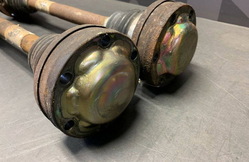 2004 PONTIAC GTO OEM REAR AXLES AXLE SHAFT SET