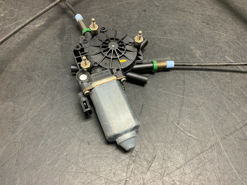1997 CORVETTE C5 OEM  PASSENGER WINDOW MOTOR REGULATOR