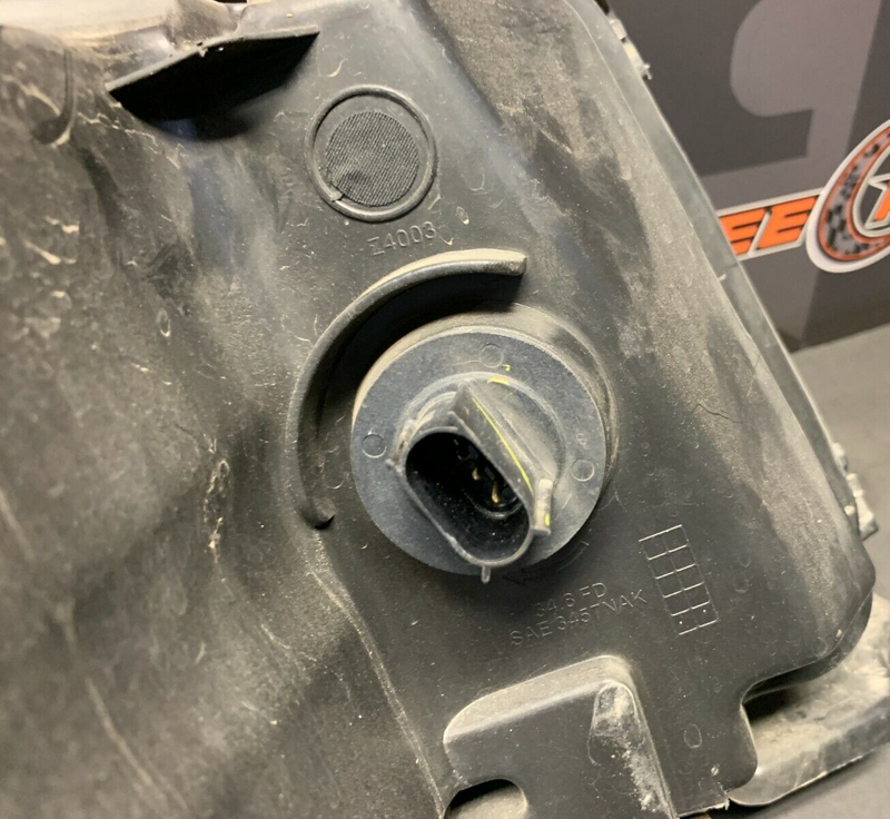2010 CAMARO SS AFTERMARKET DRIVER HEADLIGHT HEAD LIGHT