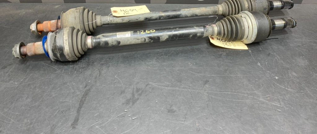 2014 CHEVROLET CAMARO SS OEM REAR CV AXLES AXLE PAIR DRIVER PASSENGER USED