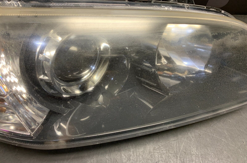 2009 PONTIAC G8 GT OEM RH PASSENGER HEADLIGHT
