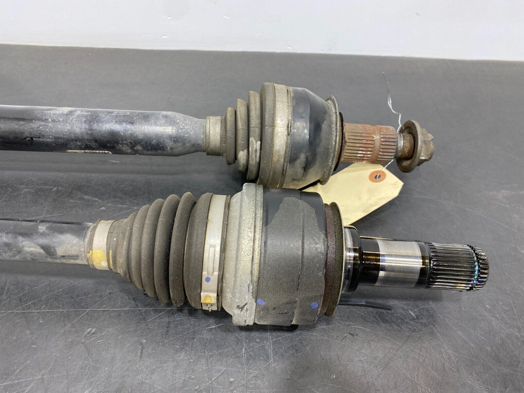 2011 CHEVROLET CAMARO SS OEM REAR CV AXLE SET PAIR DRIVER PASSENGER AXLES USED