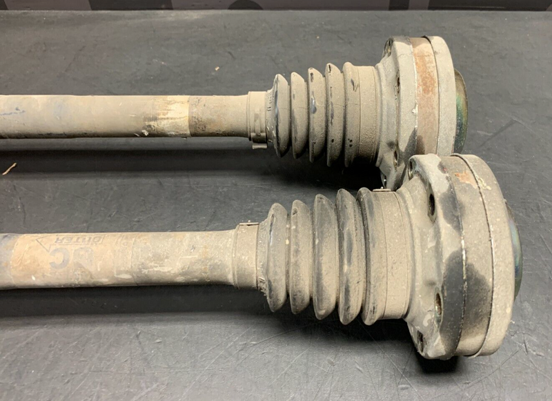 2004 PONTIAC GTO REAR AXLES AXLE SHAFT SET