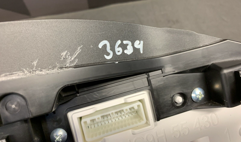 2021 MAZDA MIATA RF OEM CONSOLE POCKET DOOR LATCH