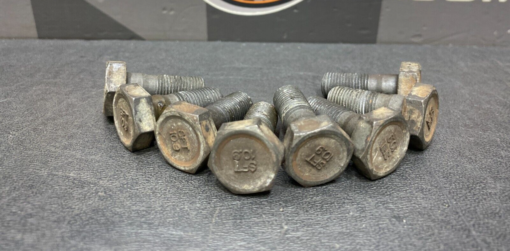 2018 DODGE 392 SCAT PACK OEM FLYWHEEL BOLTS USED