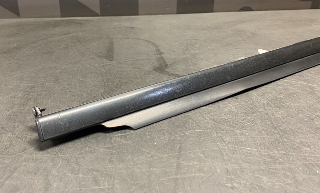 2007 HONDA S2000 AP2 OEM DRIVER LH DOOR TRIM BELT MOLDING USED