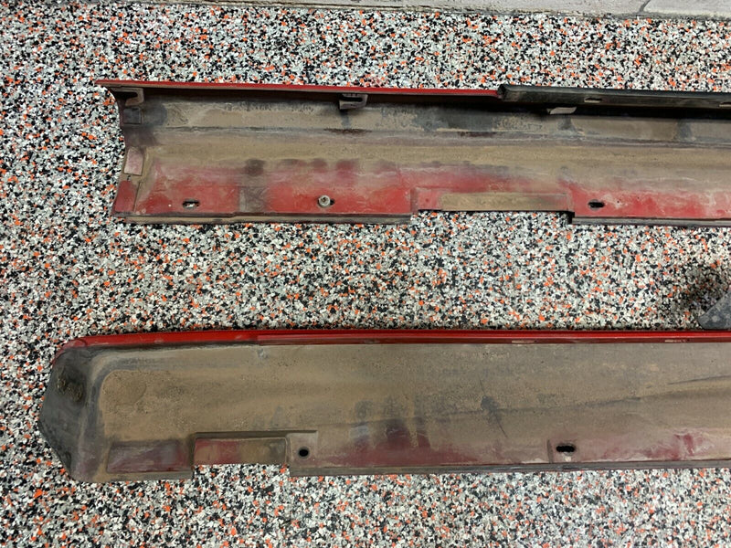2004 PONTIAC GTO OEM SIDE SKIRTS ROCKER MOULDINGS LH RH