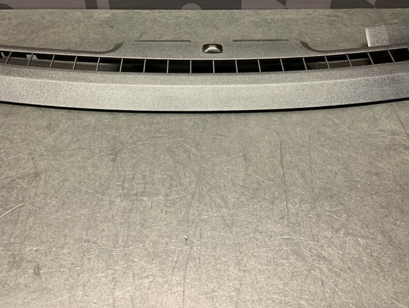 2019 FORD MUSTANG GT OEM DASH DEFROSTER VENT PANEL