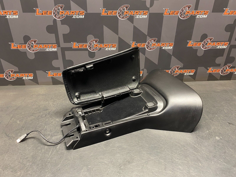 2003 CORVETTE C5Z06 OEM CENTER CONSOLE ARM REST NICE!! 48K MILES